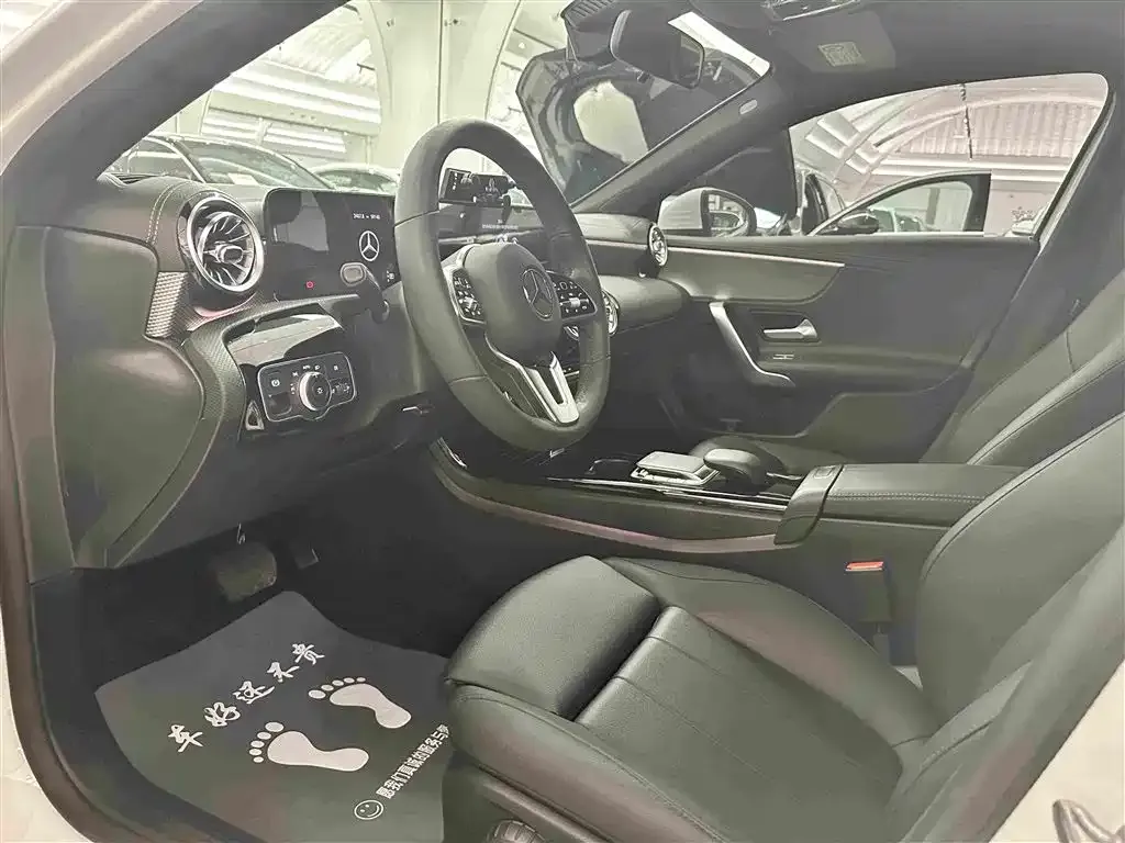 Mercedes-Benz A-Class 2021 из CN, фото 9