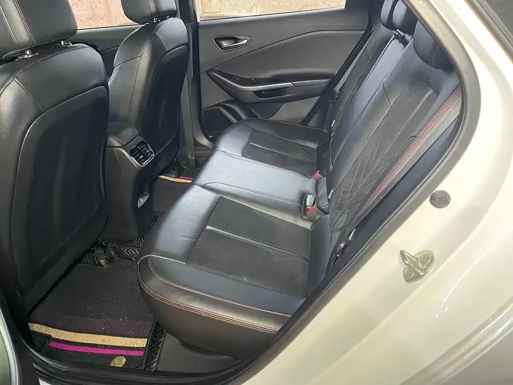 Hyundai Fista 2023 из CN, фото 3