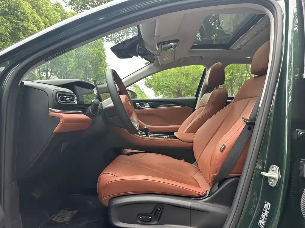 Geely Emgrand 2025 из CN, фото 4