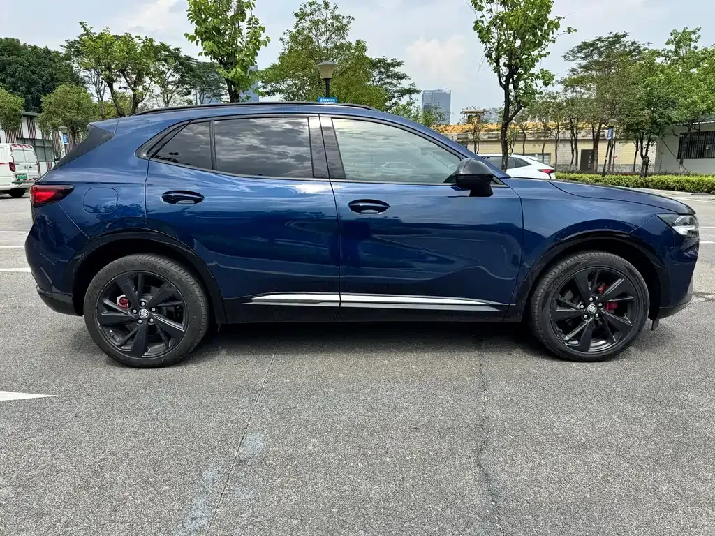 Buick Envision S — фото 10