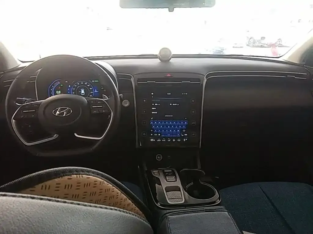Hyundai Tucson — фото 6