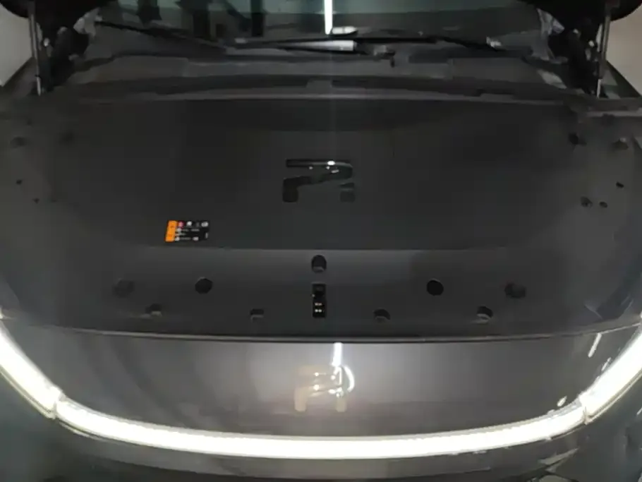 Roewe Feifan R7 2024 из CN, фото 9