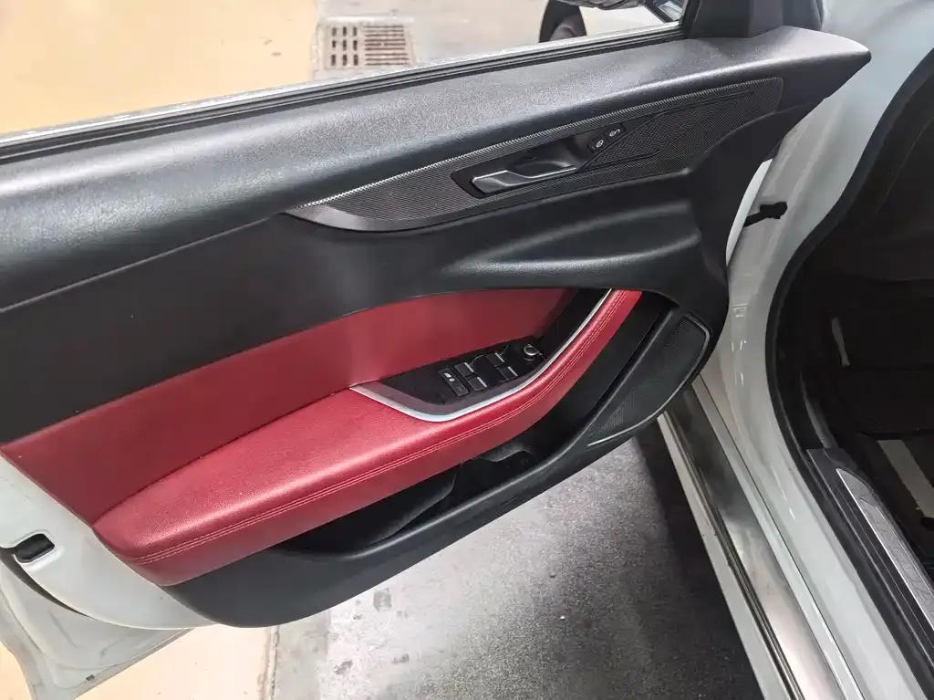 Jaguar XEL 2021 из CN, фото 4