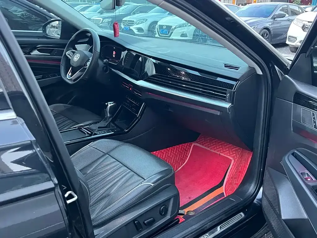 Volkswagen Passat — фото 3