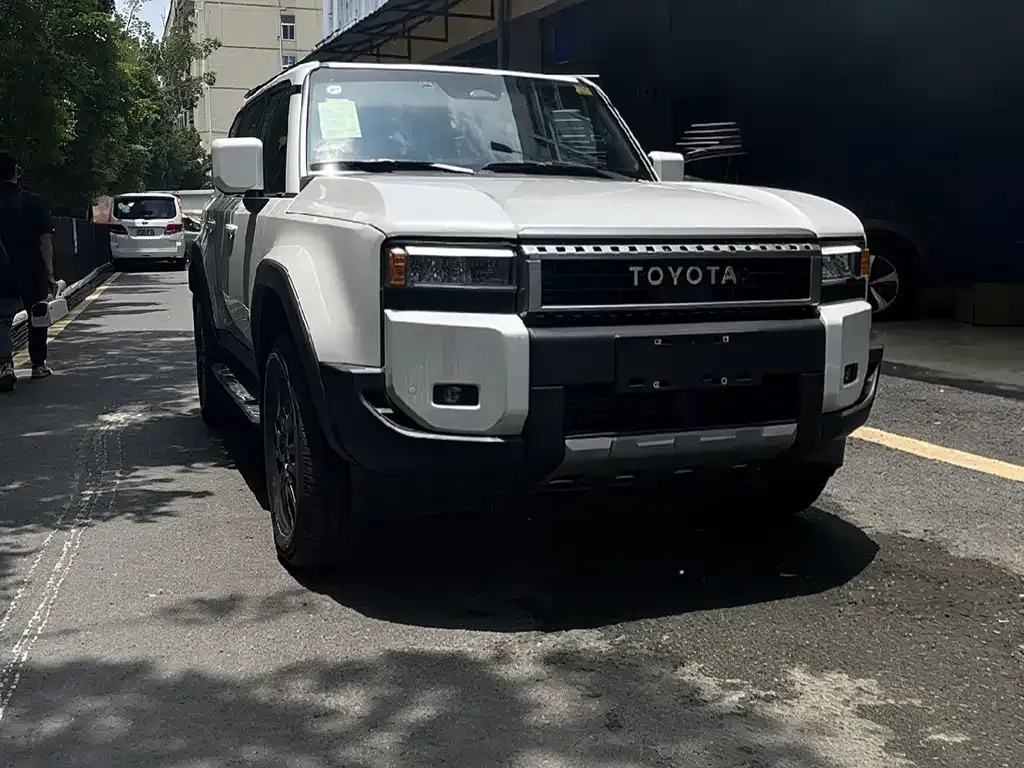 Toyota Prado 2026 из CN, фото 3