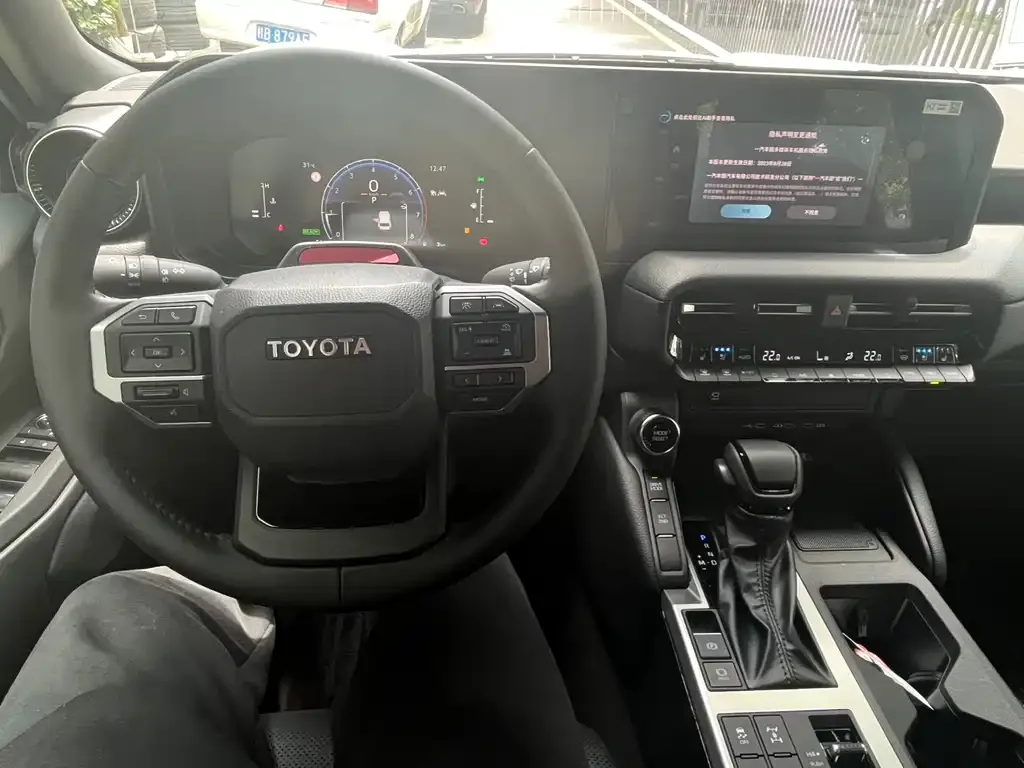 Toyota Prado 2026 из CN, фото 2