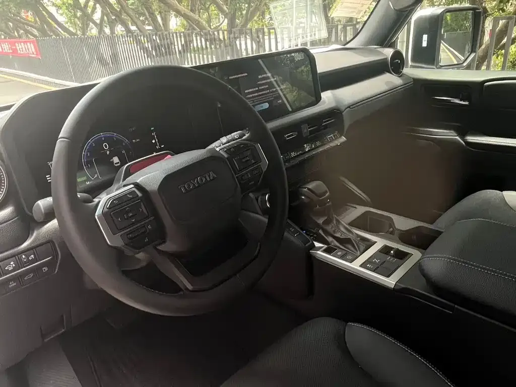 Toyota Prado 2026 из CN, фото 4