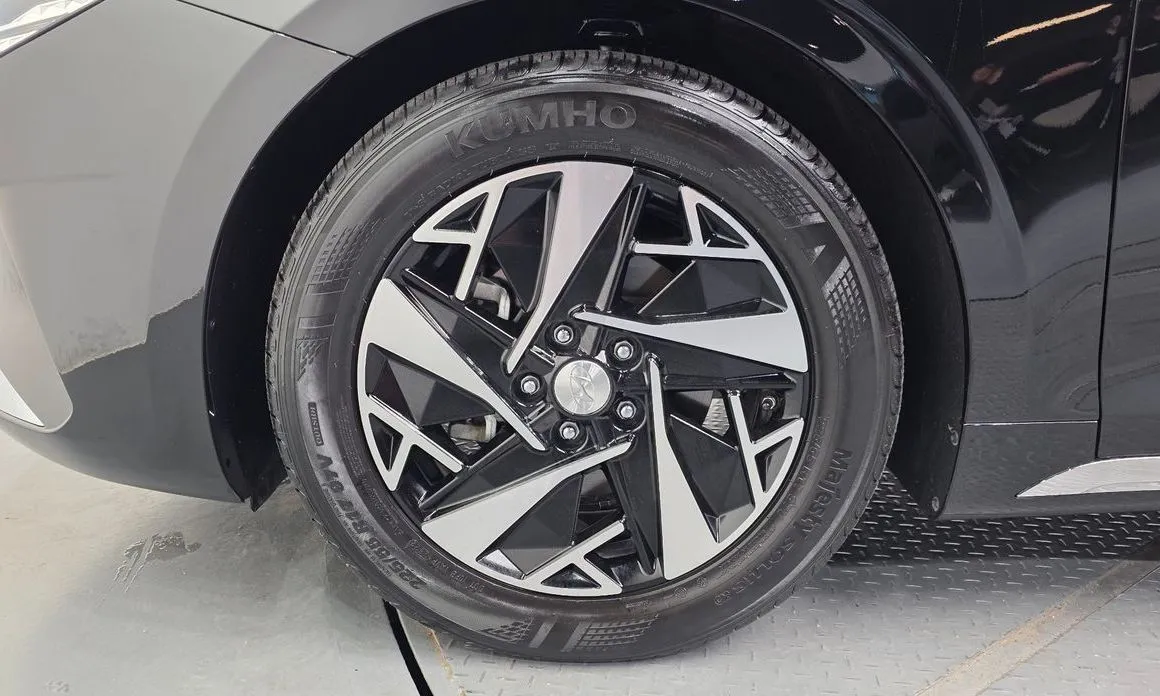 Hyundai Grandeur 2023 из KR, фото 9