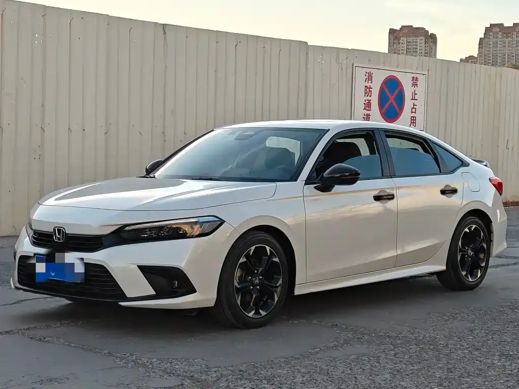 Honda Civic — фото 1