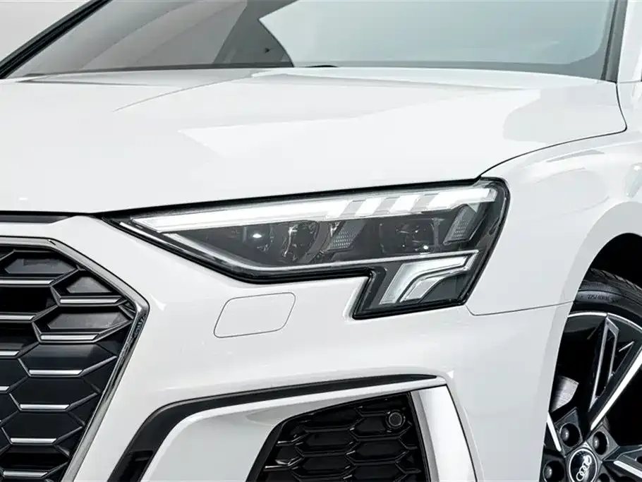 Audi A3 — фото 6