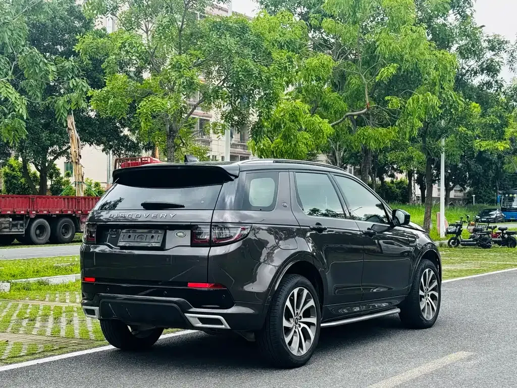 Land Rover Discovery Sport — фото 8