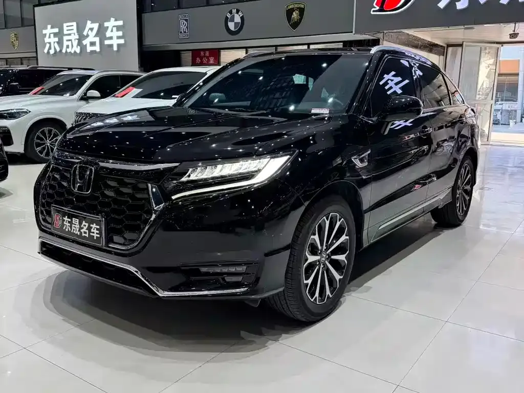 Honda UR-V — фото 1