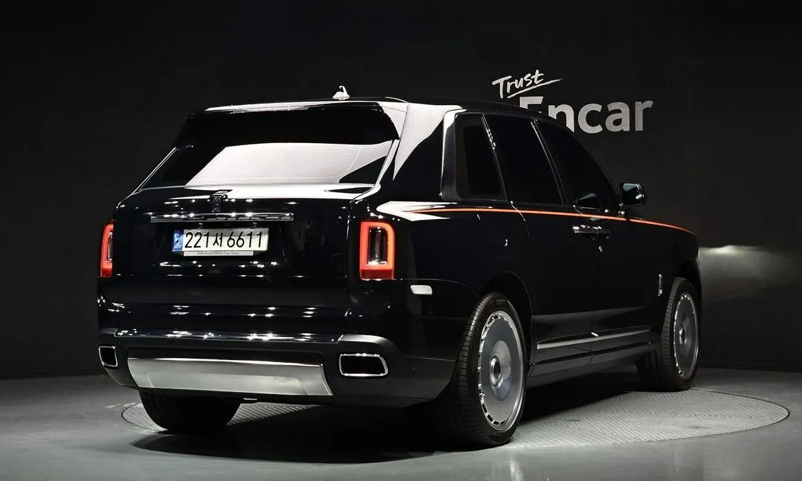 Rolls-Royce Cullinan 2022 из KR, фото 5