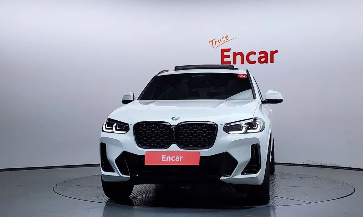 BMW X4 2025 из KR, фото 2