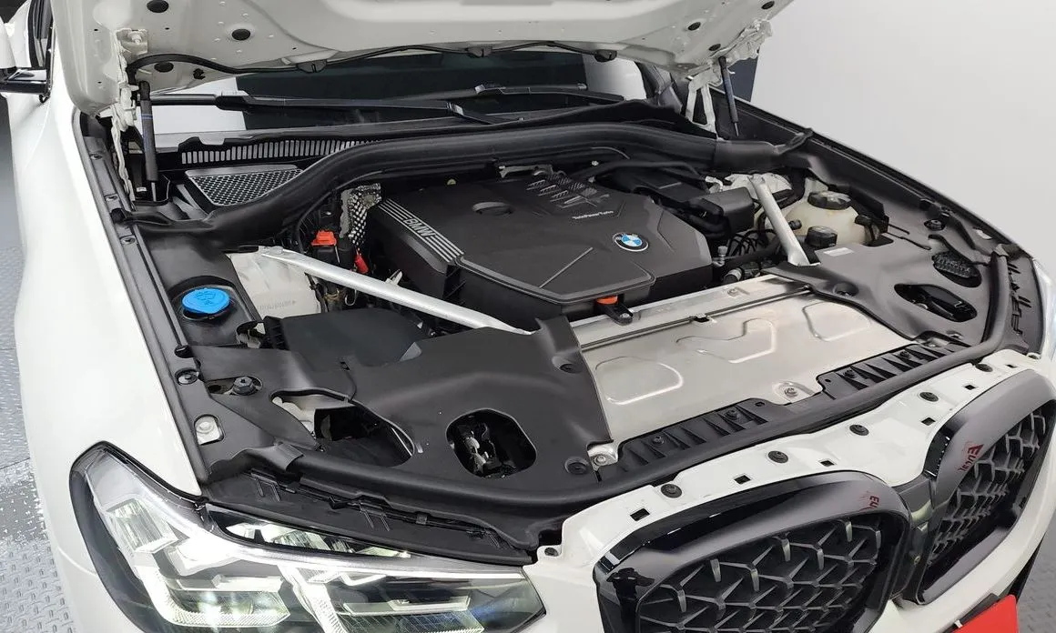 BMW X4 2025 из KR, фото 9
