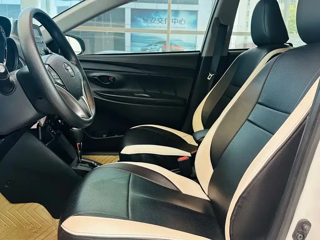 Toyota Yaris L 2022 из CN, фото 10