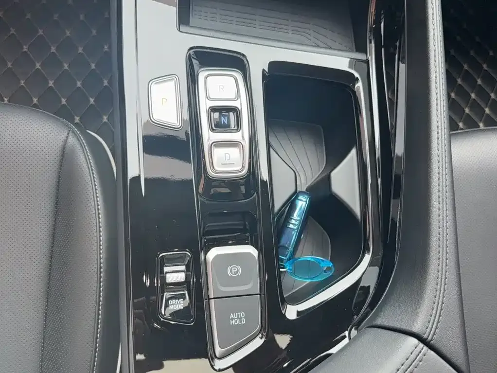 Hyundai Custo — фото 4