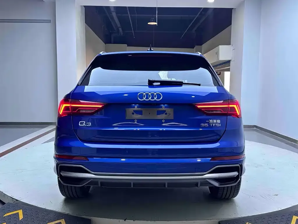 Audi Q3 — фото 3