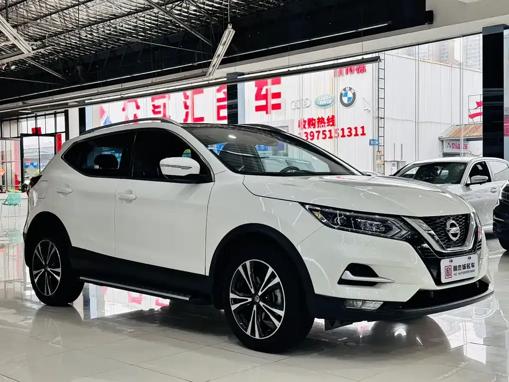 Nissan Qashqai — фото 3