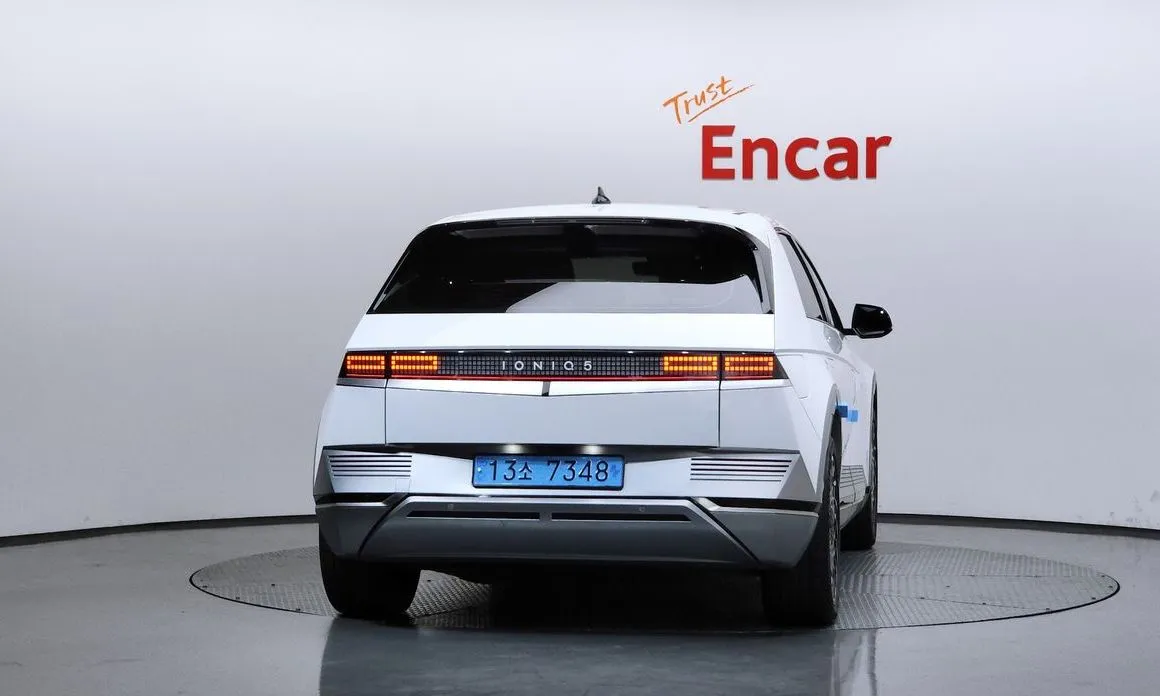Hyundai Ioniq5 — фото 2
