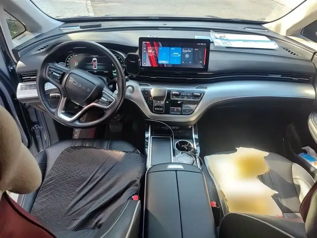 Roewe iMAX8 — фото 7