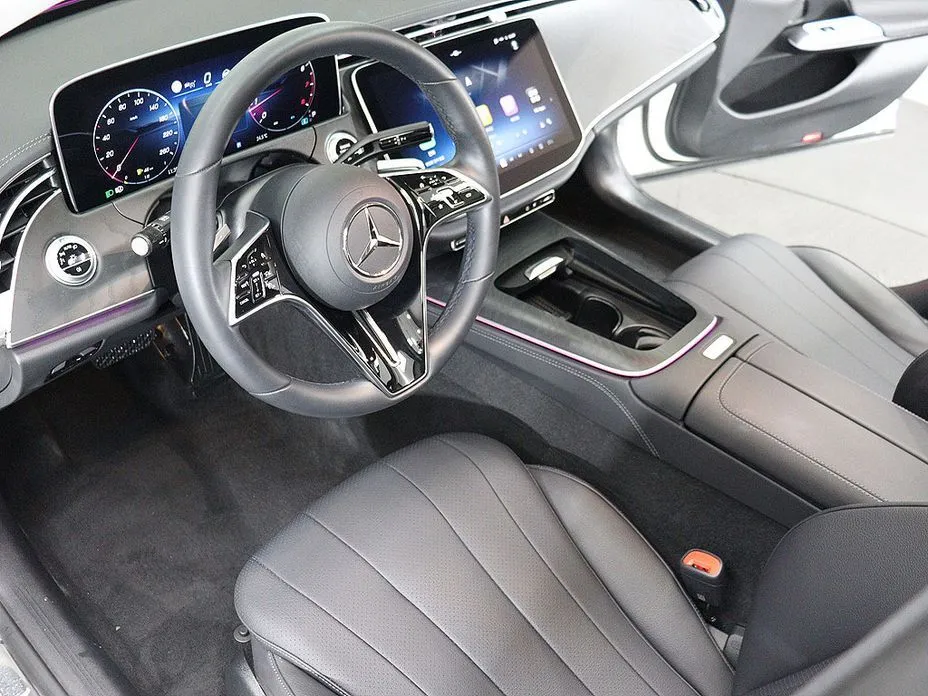 Mercedes-Benz E-Class 2024 из KR, фото 9