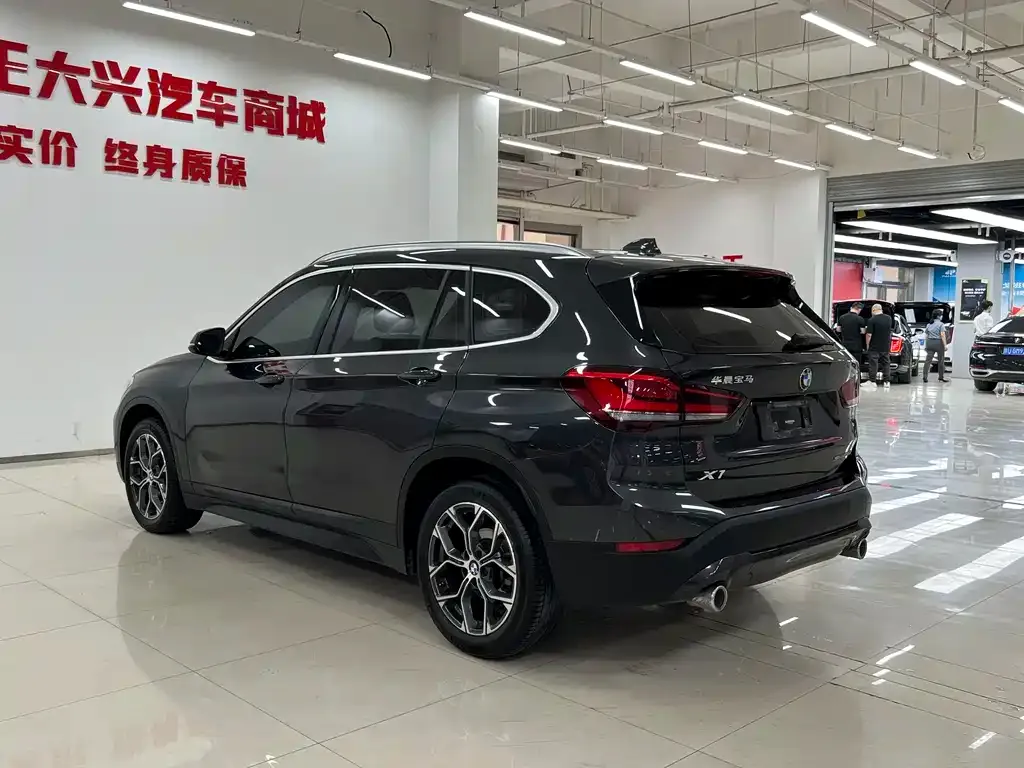BMW X1 2021 из CN, фото 4