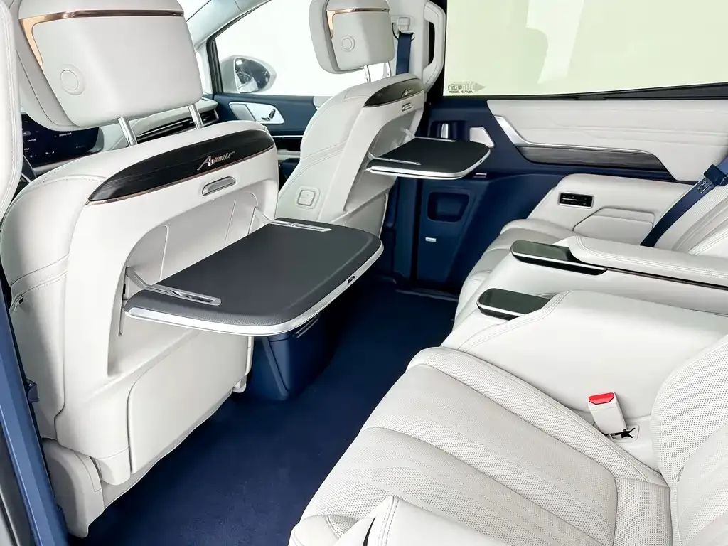 Buick Century 2023 из CN, фото 3