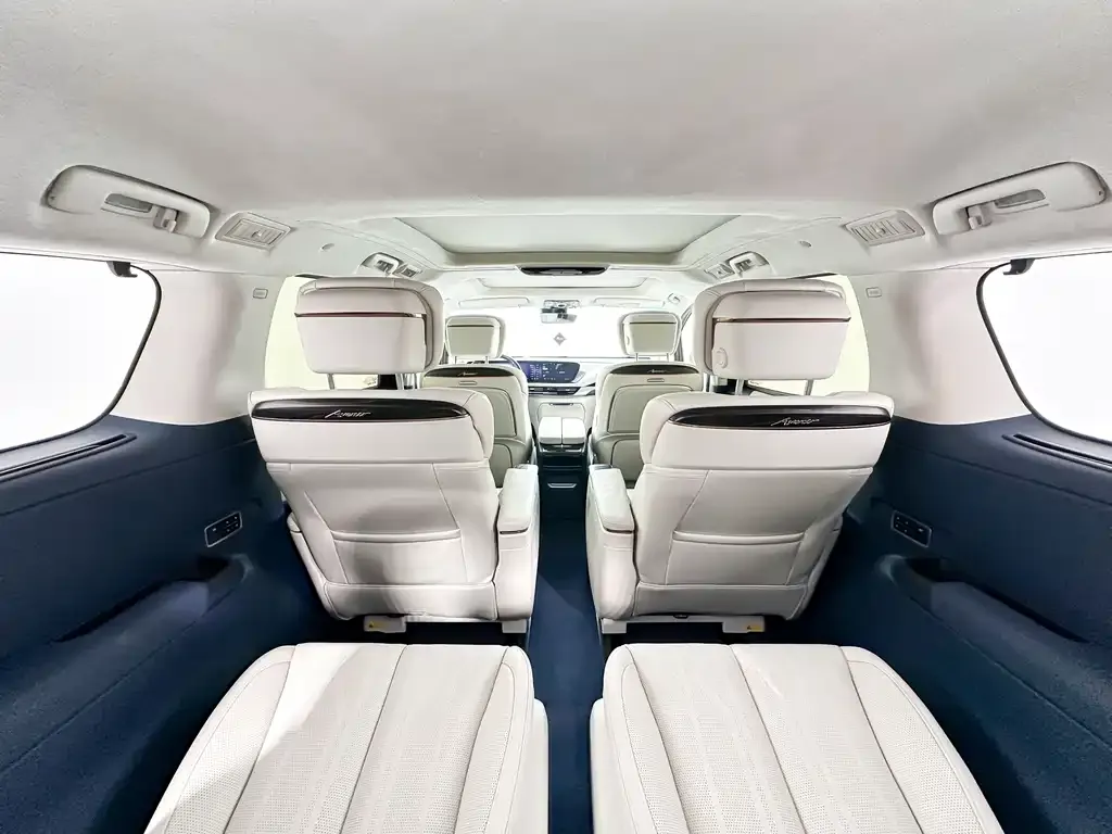 Buick Century 2023 из CN, фото 4