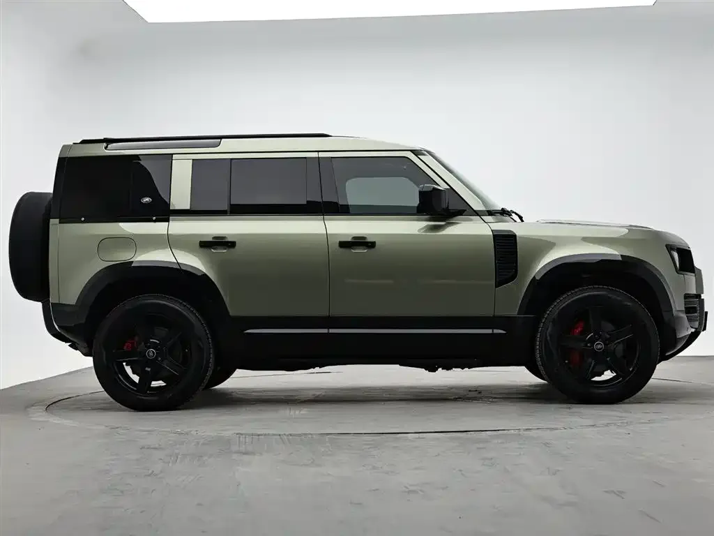 Land Rover Defender — фото 4