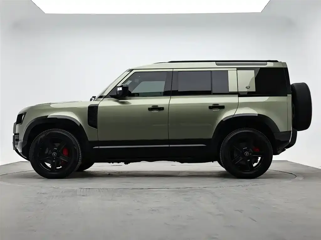 Land Rover Defender — фото 8