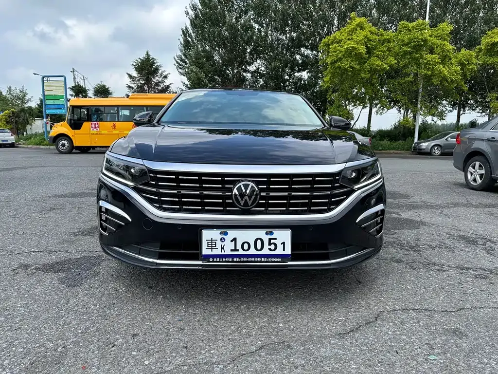 Volkswagen Passat — фото 6