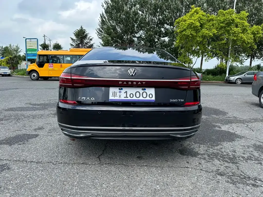 Volkswagen Passat — фото 5