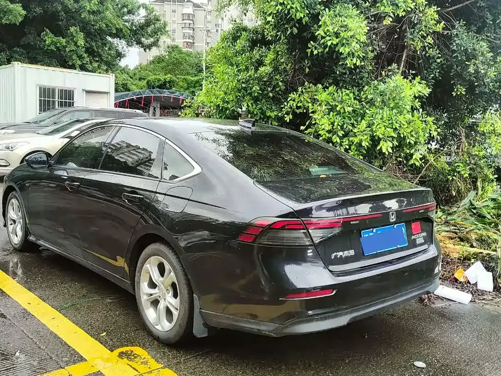 Honda Accord 2023 из CN, фото 2