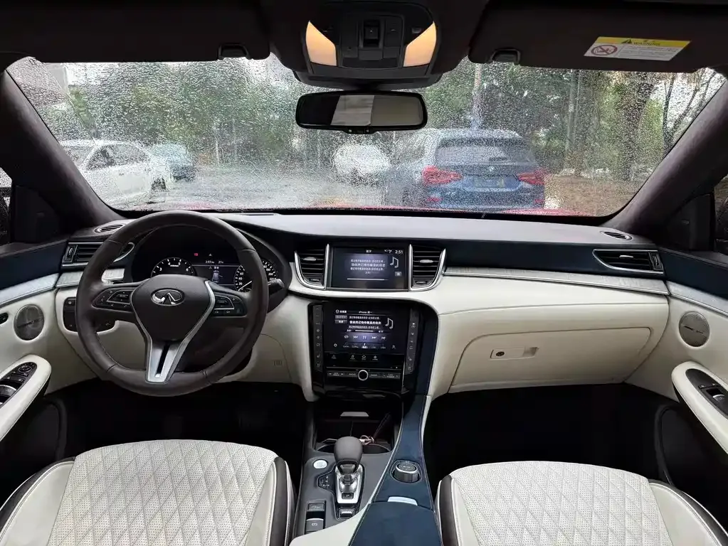 Infiniti QX50 2023 из CN, фото 3