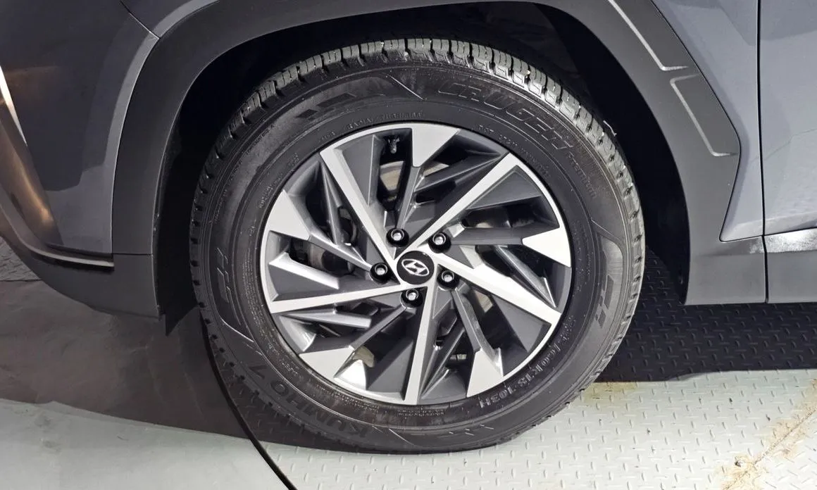 Hyundai Tucson 2023 из KR, фото 2