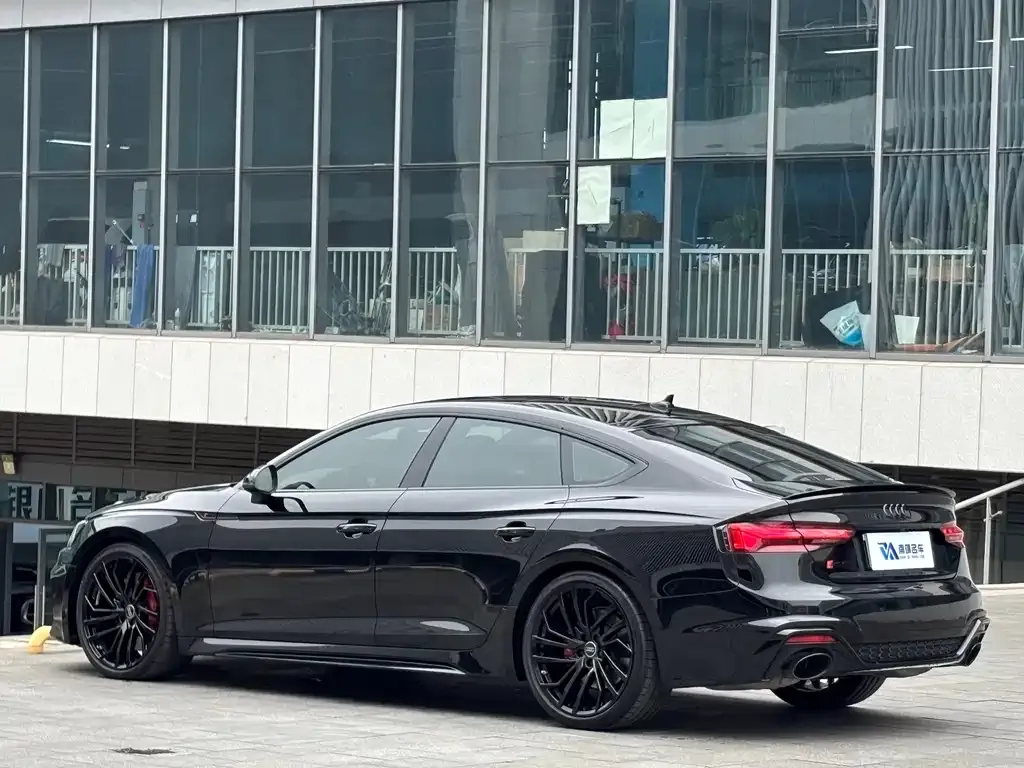 Audi RS 5 2023 из CN, фото 2