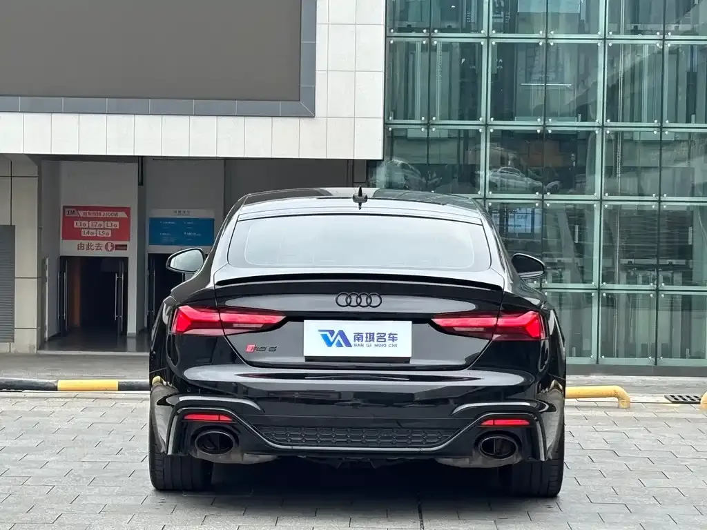 Audi RS 5 2023 из CN, фото 6