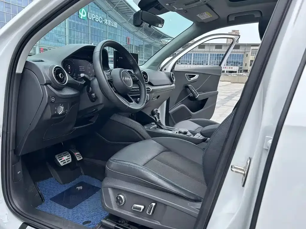 Audi Q2L e-tron 2021 из CN, фото 7