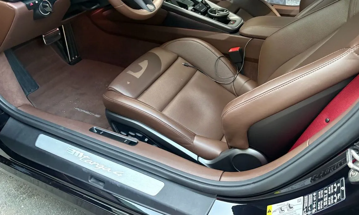 Porsche 911 2024 из KR, фото 4