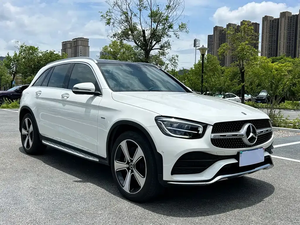 Mercedes-Benz GLC — фото 7