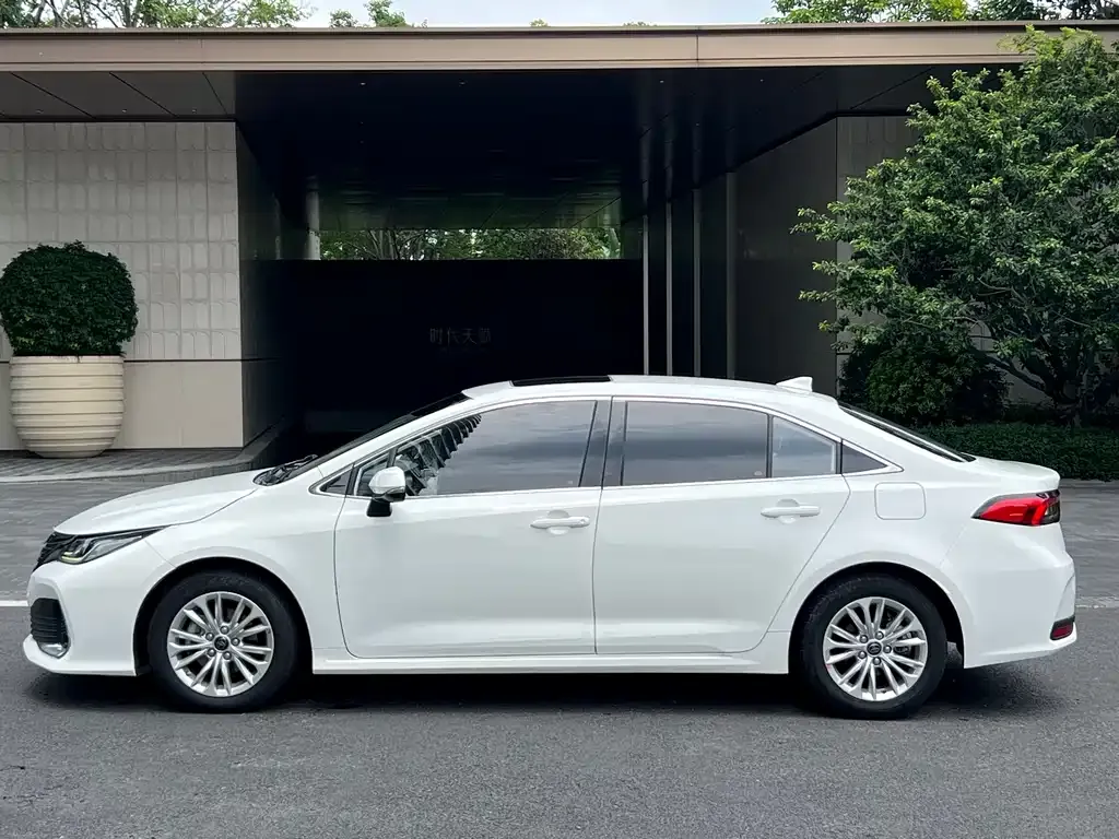 Toyota Allion 2023 из CN, фото 4