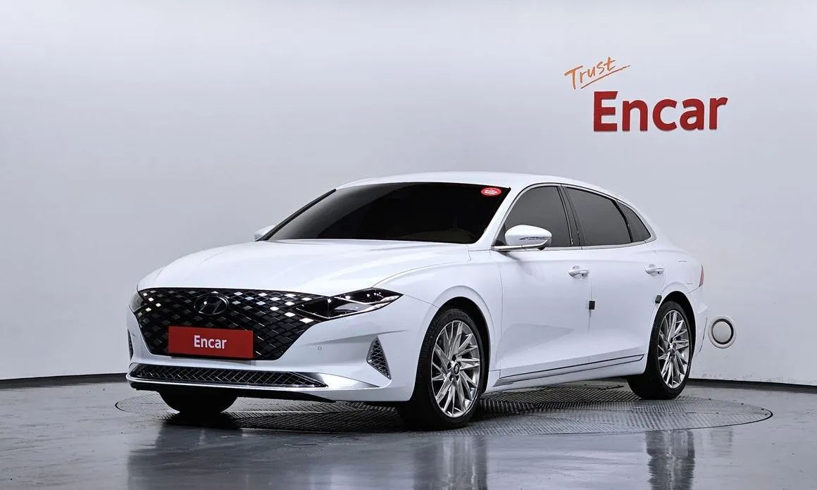 Hyundai Grandeur — фото 1