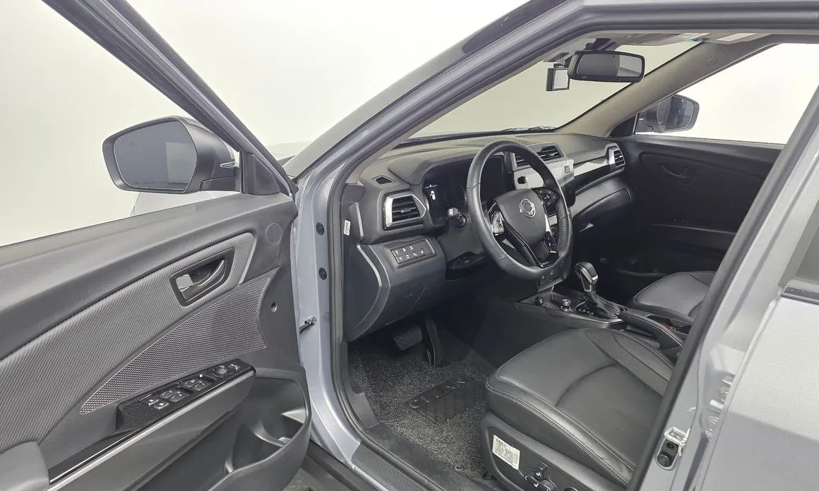 KG Mobility (Ssangyong) TIBOLI 2025 из KR, фото 4