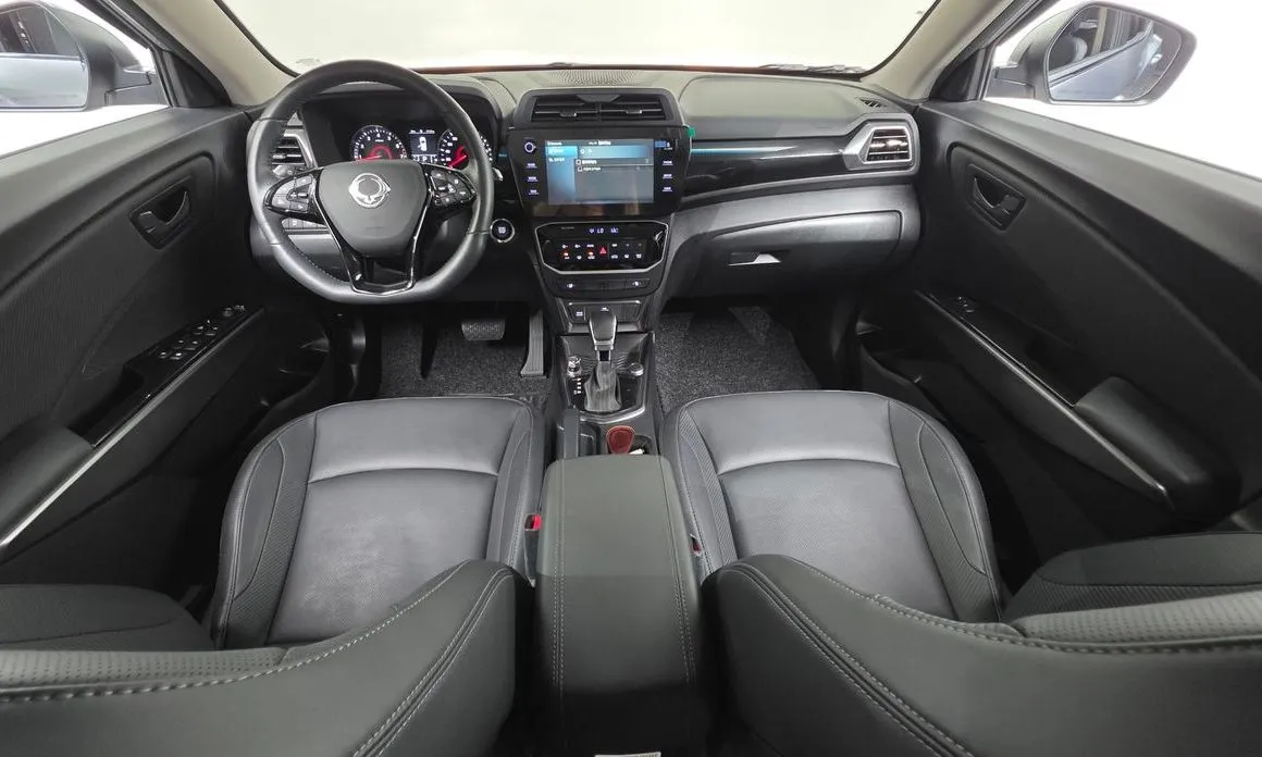 KG Mobility (Ssangyong) TIBOLI 2025 из KR, фото 6