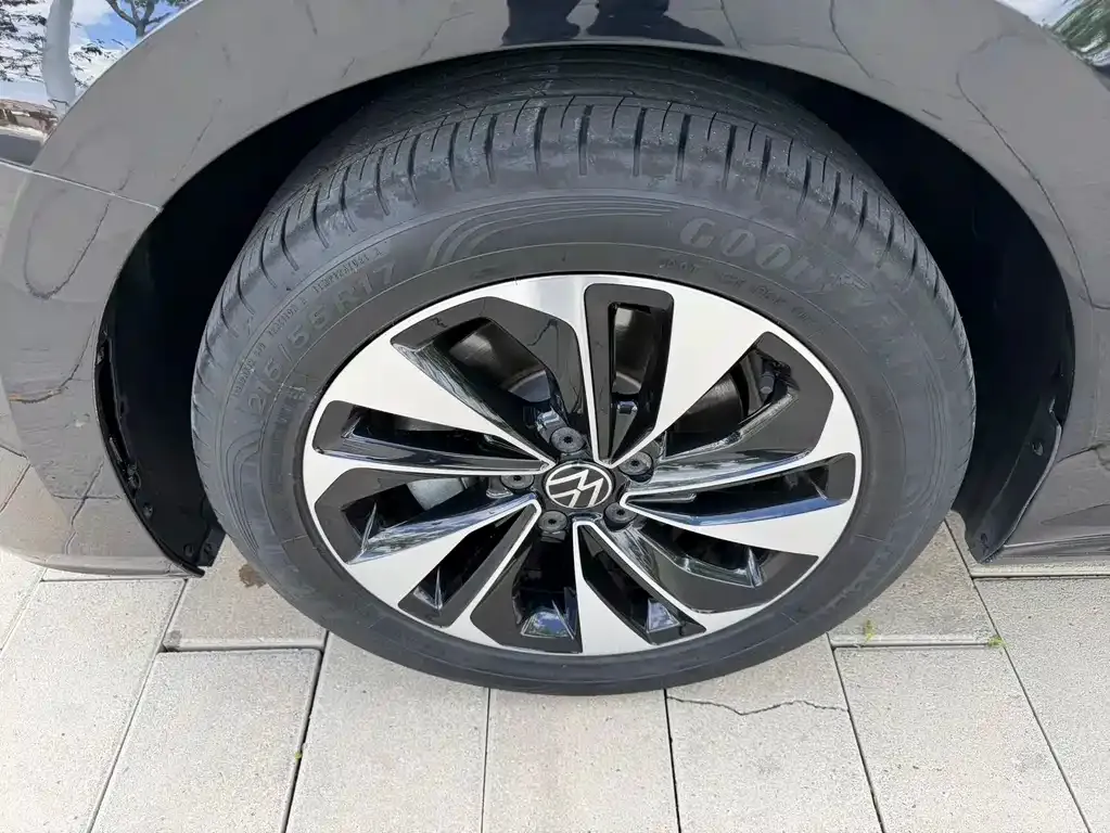 Volkswagen Passat — фото 2