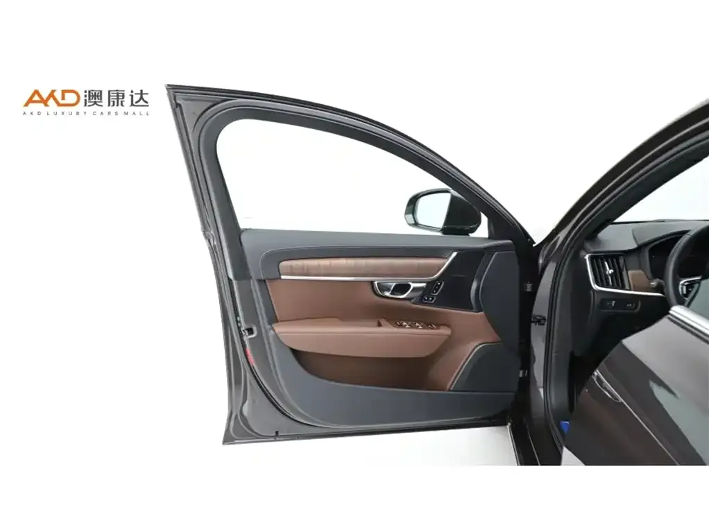 Volvo S90 2021 из CN, фото 5
