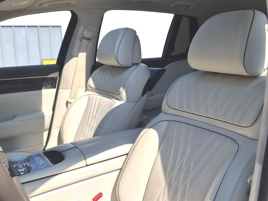 Genesis G90 2023 из KR, фото 2