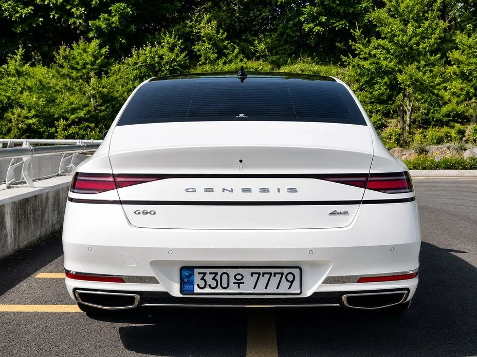 Genesis G90 2023 из KR, фото 8