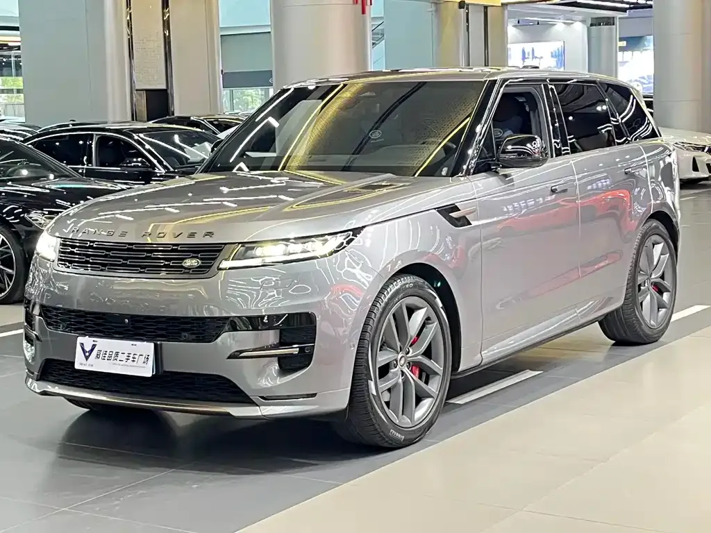 Land Rover Sport — фото 1